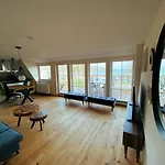 Beach House-traumwohnung In Bestlage Mit Herrlichem Meerblick Harrislee