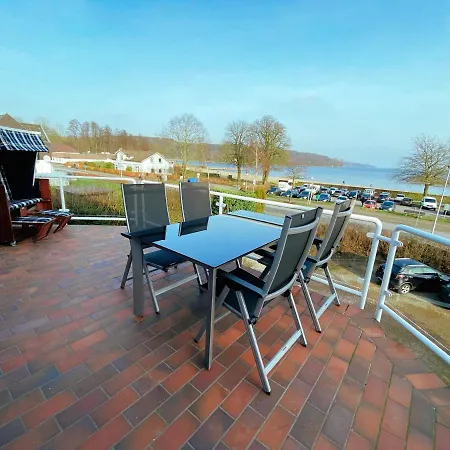 Beach House-traumwohnung In Bestlage Mit Herrlichem Meerblick Apartment *